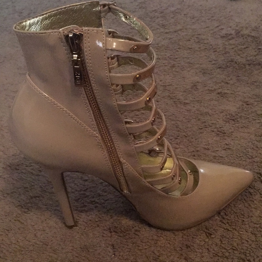 Booties - Picture 4 of 4